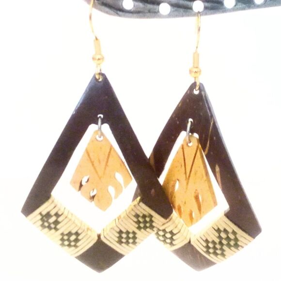 Vintage Boho Inspired Coconut Shell Drop Statement Earrings - Picture 2 of 6